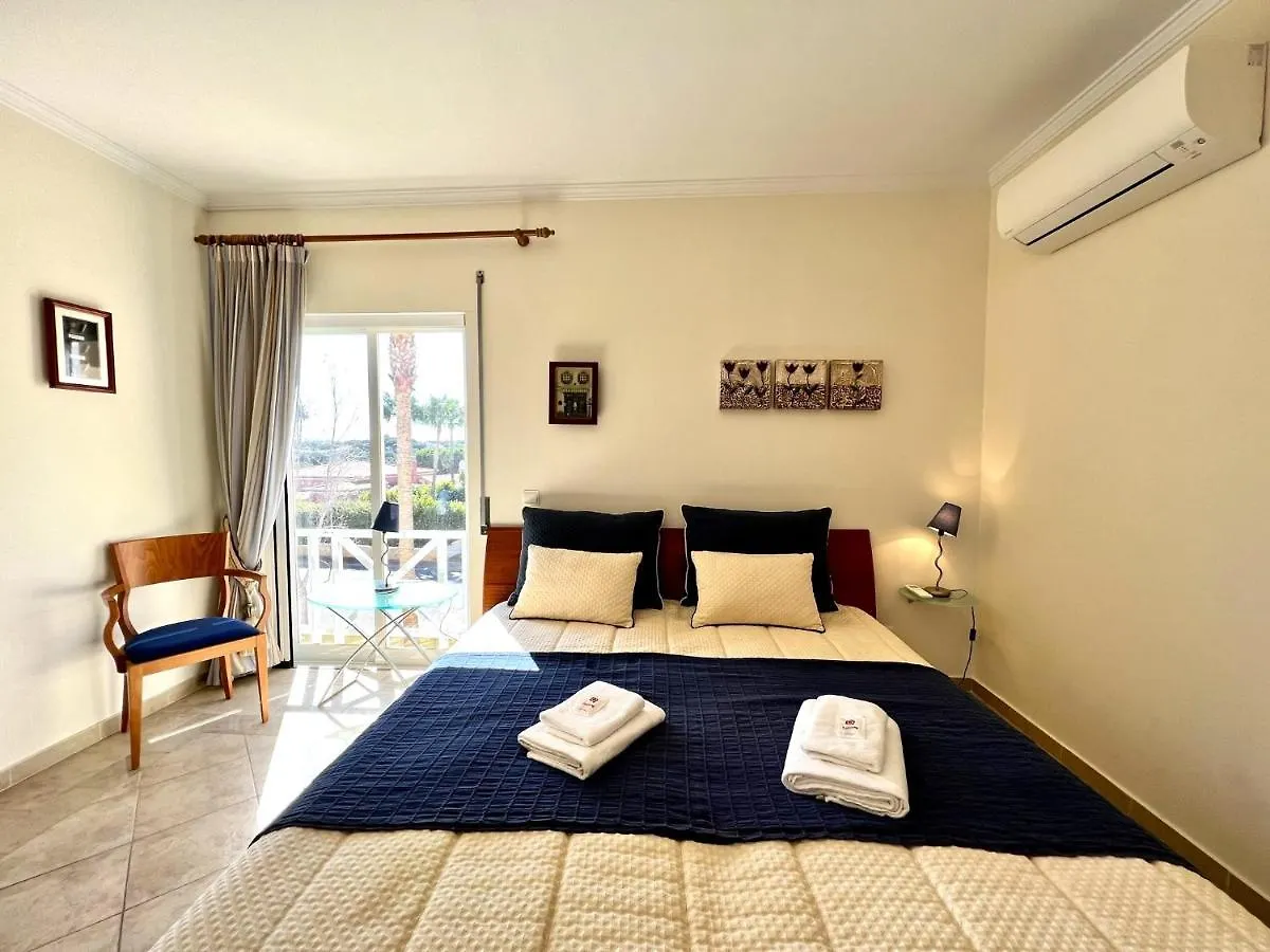 Albufeira Valley 1 With Pool By Homing Apartamento