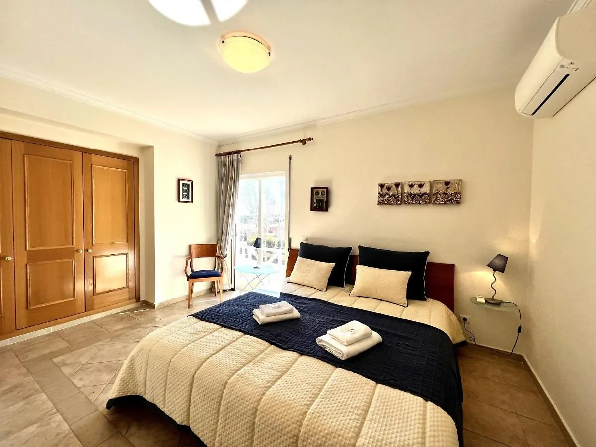 Apartment Albufeira Valley 1 With Pool By Homing